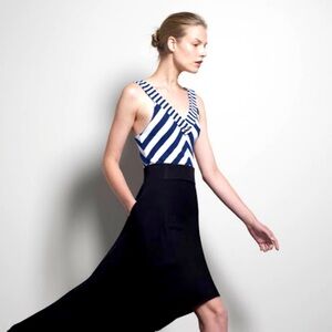 Anthropologie Postmark Verbatim NavyBlue&White Stripes Vneck TankTop Women Small